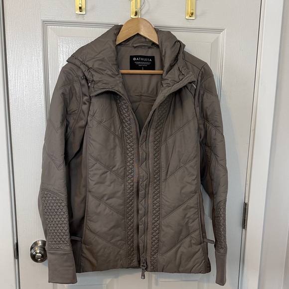 Athleta Jackets & Blazers - Athleta Women's Puffer Jacket - Taupe